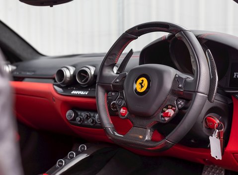 Ferrari F12 Berlinetta 11