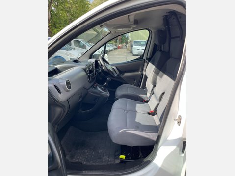 Citroen Berlingo 1.6 HDi 625 Enterprise L1 5dr (Euro 5) 29