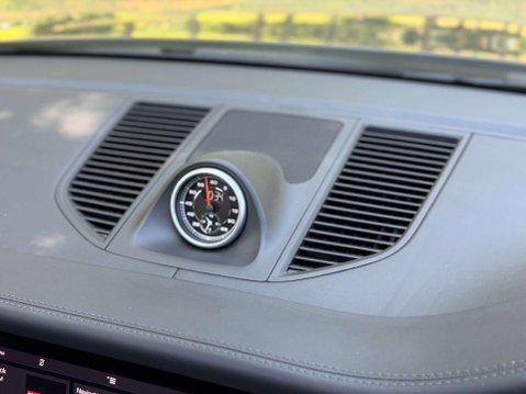 Porsche Macan 3.0 Macan S Semi-Auto 4WD 5dr 11