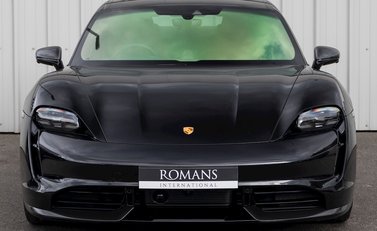 Porsche Taycan Turbo S 4