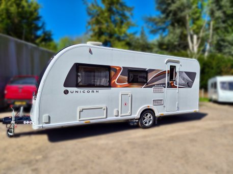 Bailey Unicorn Madrid 