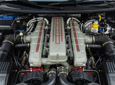 Ferrari 550 BARCHETTA Pininfarina 50