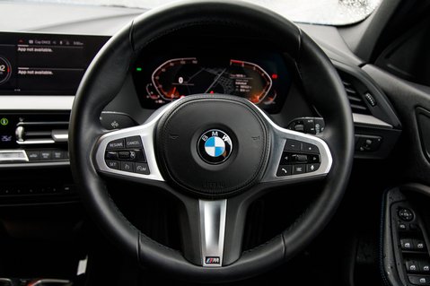 BMW 1 Series 118I M SPORT 18