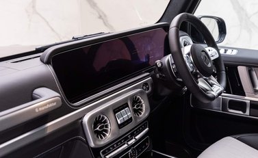 Mercedes-Benz G Series AMG G 63 4MATIC 12