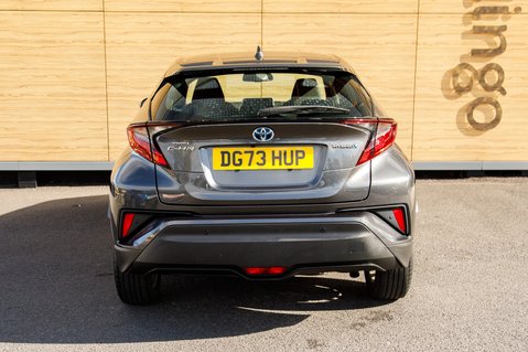 Toyota C-HR ICON 6