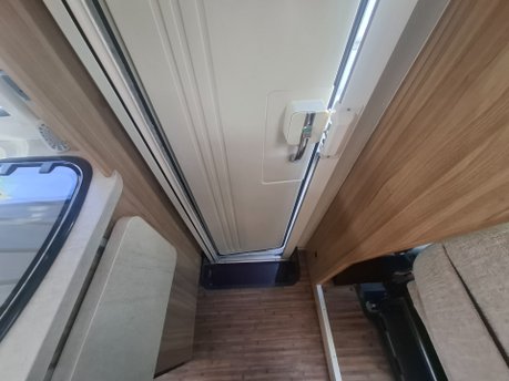 Elddis Majestic 140 15