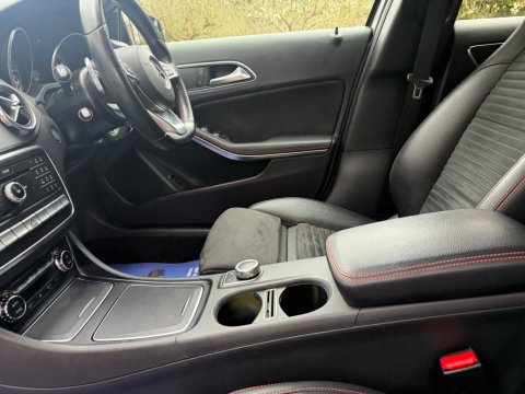 Mercedes-Benz GLA 2.1 GLA220d AMG Line (Executive) 7G-DCT 4MATIC Euro 6 (s/s) 5dr 36