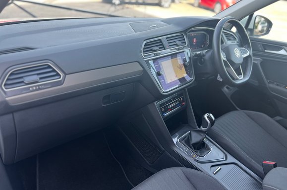 Volkswagen Tiguan Allspace LIFE 1.5 TSI 7 SEATS 31