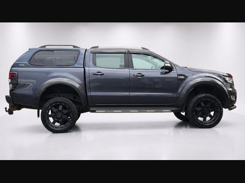 Ford Ranger WILDTRAK 4X4 DCB TDCI 8