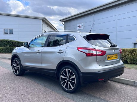 Nissan Qashqai 1.6 dCi Tekna 2WD Euro 6 (s/s) 5dr 4