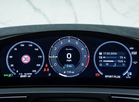 Porsche Cayenne TURBO E-HYBRID GT 27