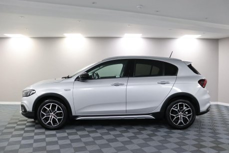 Fiat Tipo CROSS 17