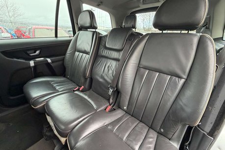 Volvo XC90 2.4 D5 SE SUV 5dr Diesel Geartronic AWD (219 g/km, 200 bhp) 38