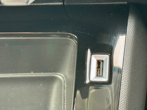 Peugeot 208 PURETECH ACTIVE PREMIUM S/S 33