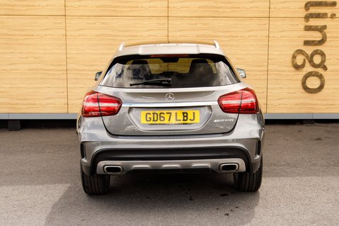 Mercedes-Benz GLA Class GLA 200 D 4MATIC AMG LINE PREMIUM PLUS 6