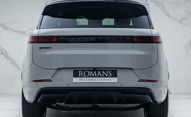 Land Rover Range Rover Sport D300 Dynamic SE 5