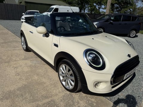 Mini Convertible 1.5 Cooper 2dr 32