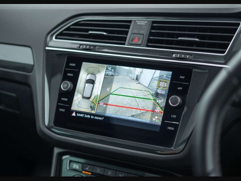 Volkswagen Tiguan 1.5 Tiguan R-Line TSi Evo Semi-Auto 5dr 46