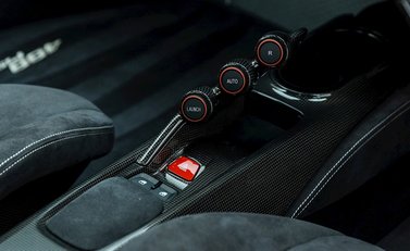 Ferrari 488 Pista 16
