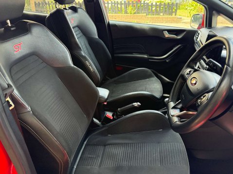 Ford Fiesta 1.5 Fiesta ST-3 T 5dr 10