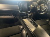Volvo V90 2.0 V90 R-Design D4 Auto 5dr 36