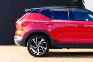 Volvo XC40 2.0 XC40 R-Design Pro T4 AWD Auto 4WD 5dr 17