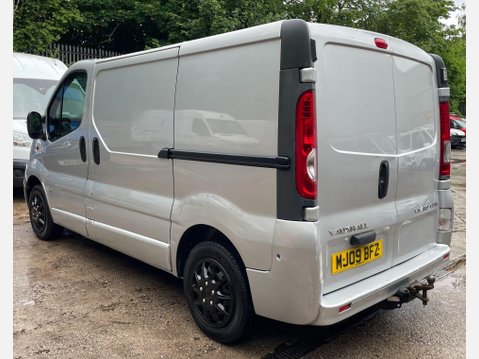Vauxhall Vivaro 2.0 CDTi Sportive Panel Van 4dr Diesel Manual FWD L1 (215 g/km, 113 bhp) 13