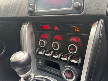 Toyota GT86 2.0 GT86 Professional D-4S 2dr 34