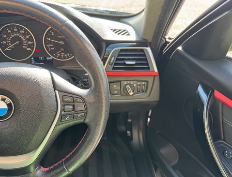BMW 3 Series 1.5 318i Sport Auto 4dr 26