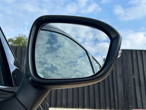 Nissan Qashqai DIG-T ACENTA PREMIUM MHEV 21