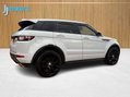 Land Rover Range Rover Evoque 2.0 TD4 HSE Dynamic SUV 5dr Diesel Auto 4WD Euro 6 (s/s) (180 ps) 16