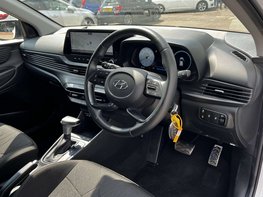 Hyundai BAYON 1.0 Bayon Premium TGDi MHEV Auto 5dr 18