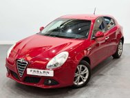 Alfa Romeo Giulietta 1.4 TB MultiAir Lusso Hatchback 5dr Petrol Manual Euro 5 (s/s) (170 bhp) 14