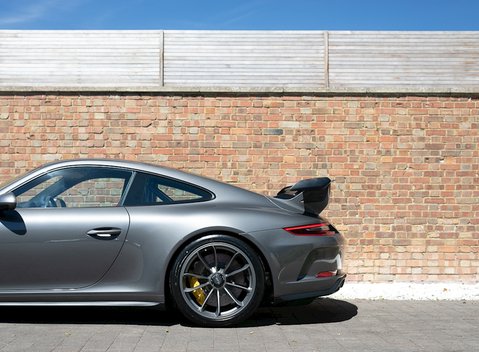 Porsche 911 GT3 (991.2) 24