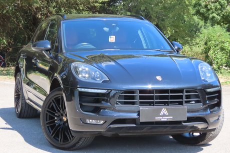 Porsche Macan 3.0 TD V6 S SUV 5dr Diesel PDK 4WD Euro 6 (s/s) (258 ps) 3