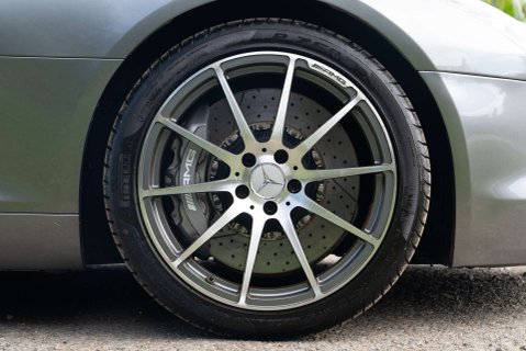 Mercedes-Benz SLS AMG 6