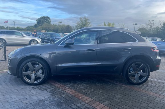 Porsche Macan 3.0 S PDK 4WD AUTO £12000 OF EXTRAS 19