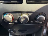 Renault Clio 1.2 16v EXPRESSION PLUS 17