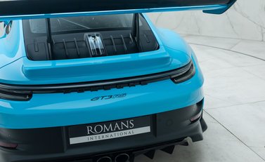 Porsche 911 GT3 RS (992) 33