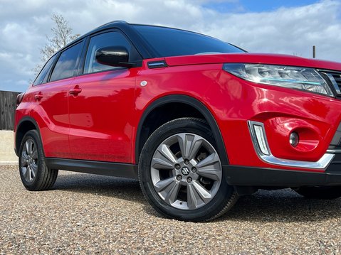 Suzuki Vitara SZ-T BOOSTERJET MHEV 14