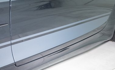 Mercedes-Benz AMG GT R PRO 38