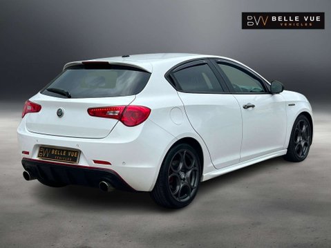 Alfa Romeo Giulietta 1.7 Giulietta Veloce TBi Semi-Automatic 5dr *NATIONAL DELIVERY* 19