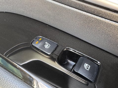 Hyundai TUCSON 1.6 T-GDi Ultimate Euro 6 (s/s) 5dr 36