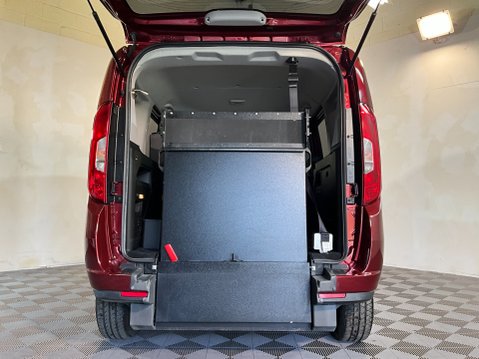 Fiat Doblo 1.4 16v SX Combi Van Double Cab 6dr Petrol Manual L1 H1 Euro 6 (95 bhp) 8