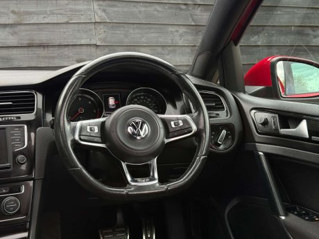 Volkswagen Golf 2.0 Golf GTD Semi-Auto 5dr 40