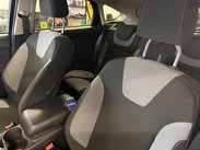 Ford Focus 1.0T EcoBoost Zetec S Euro 5 (s/s) 5dr 31