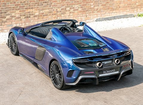 McLaren 675LT Spider MSO Carbon Series 9