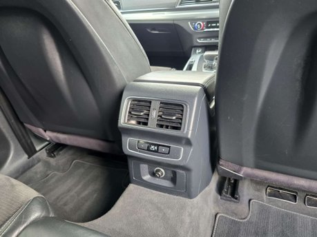 Audi Q5 2.0 TDI S line SUV 5dr Diesel S Tronic quattro Euro 6 (s/s) (190 ps) 51