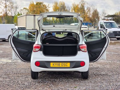 Hyundai i10 1.2 SE Hatchback 5dr Petrol Auto Euro 6 (87 ps) 14
