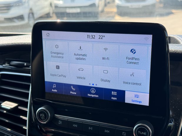 Ford Transit Custom AUTO Crew Cab SWB L1H1 320 Sport Air Con Camera Nav NO VAT SELECT 35